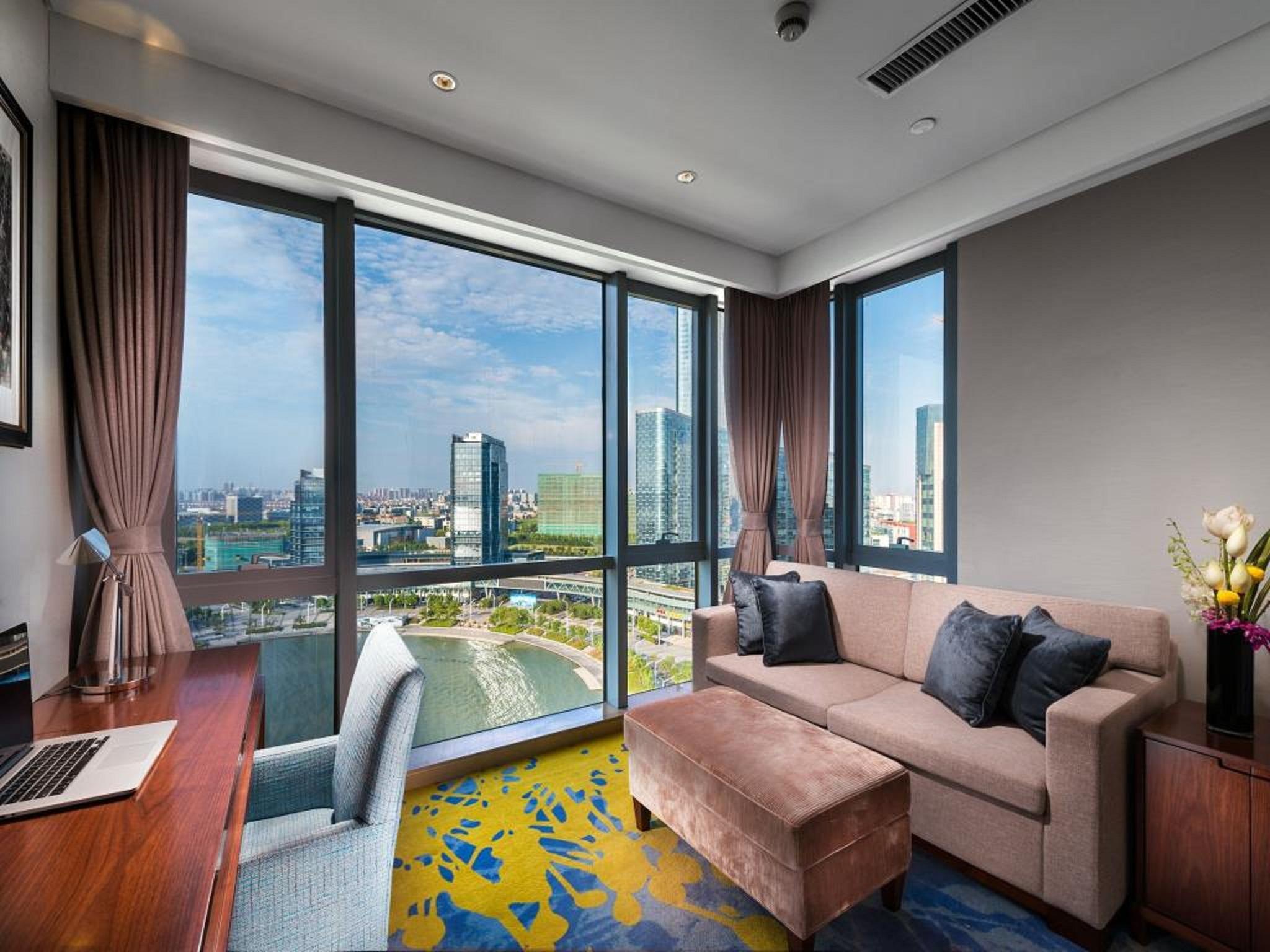Oakwood Hotel & Residence Suzhou Сучжоу Экстерьер фото