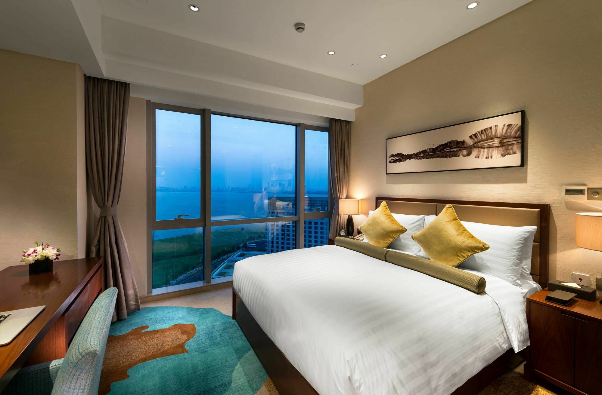 Oakwood Hotel & Residence Suzhou Сучжоу Экстерьер фото